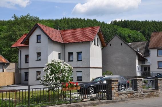 Fliederhof Ferienwohnungen Herresbach Bilik gambar