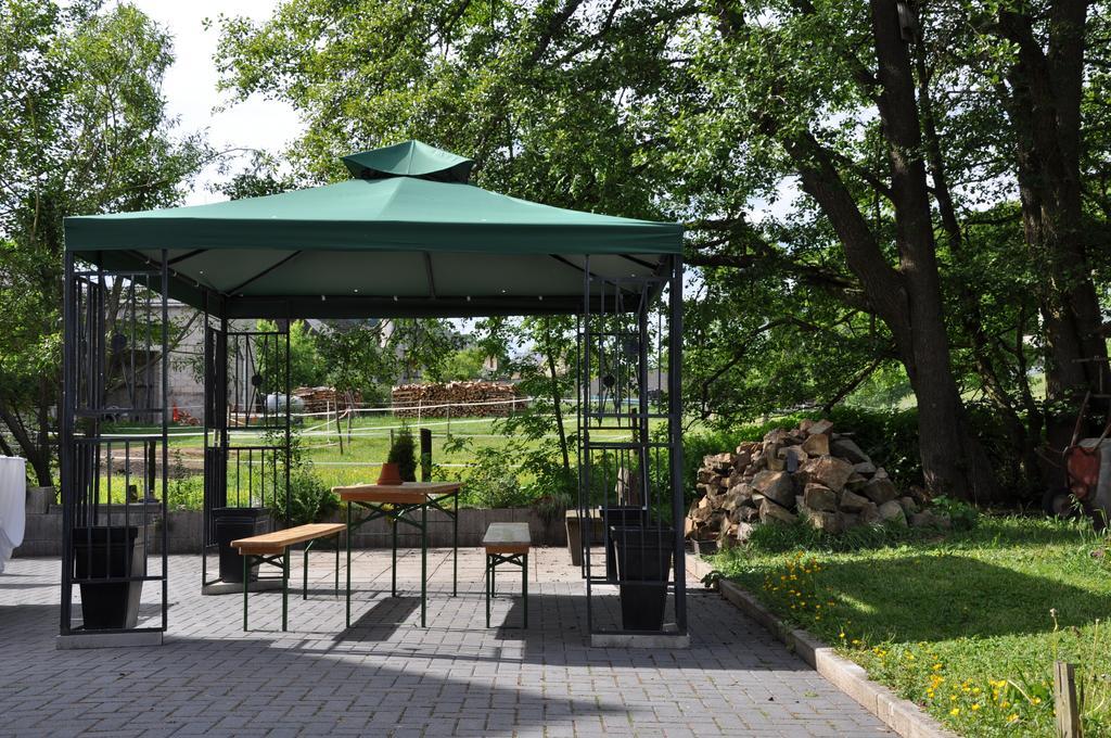 Fliederhof Ferienwohnungen Herresbach Bilik gambar